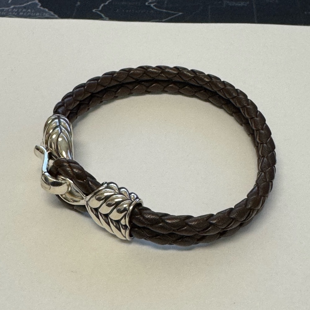 DAVID YURMAN BROWN LEATHER BRACELET W/STERLING SILVER CLASP - Picture 2 of 6